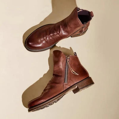 Botas | Bernardo Cavallino