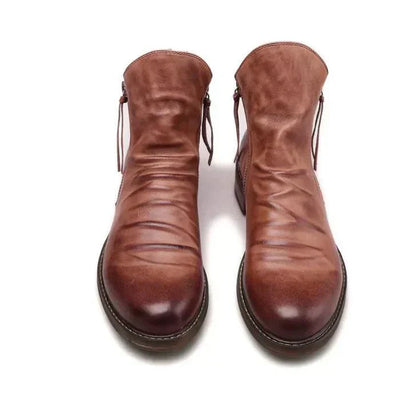 Botas | Bernardo Cavallino