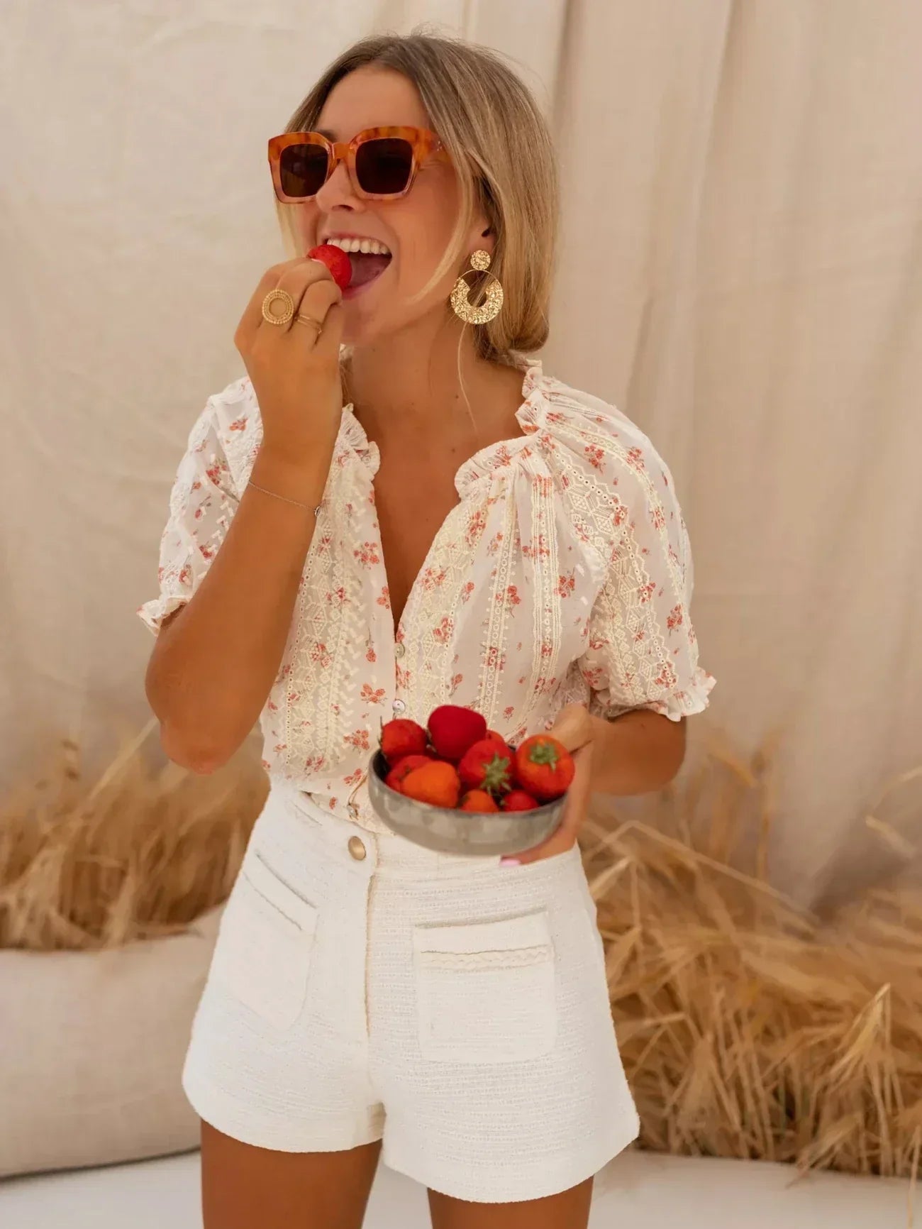 Alva™ – Blusa vaporosa con estampado floral romántico
