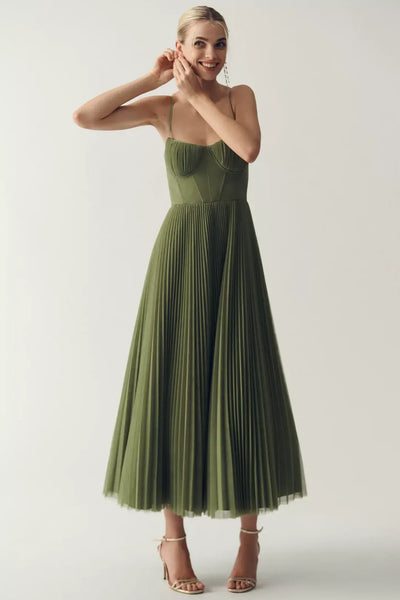 Olivia™ | Elegancia Moderna con Espalda Descubierta